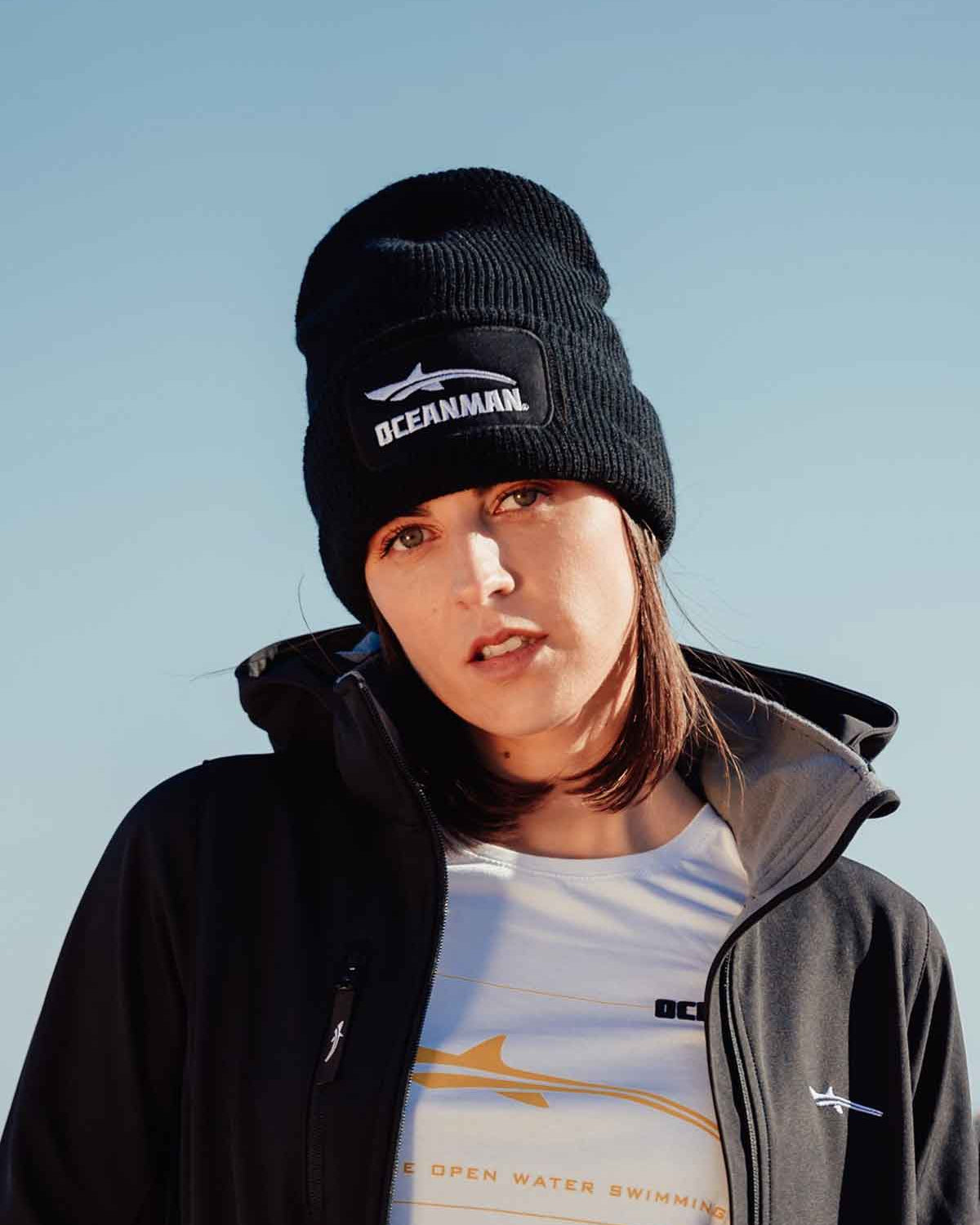 Black icon beanie from oceanman