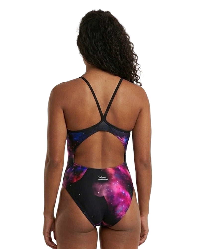 Woman tie die black